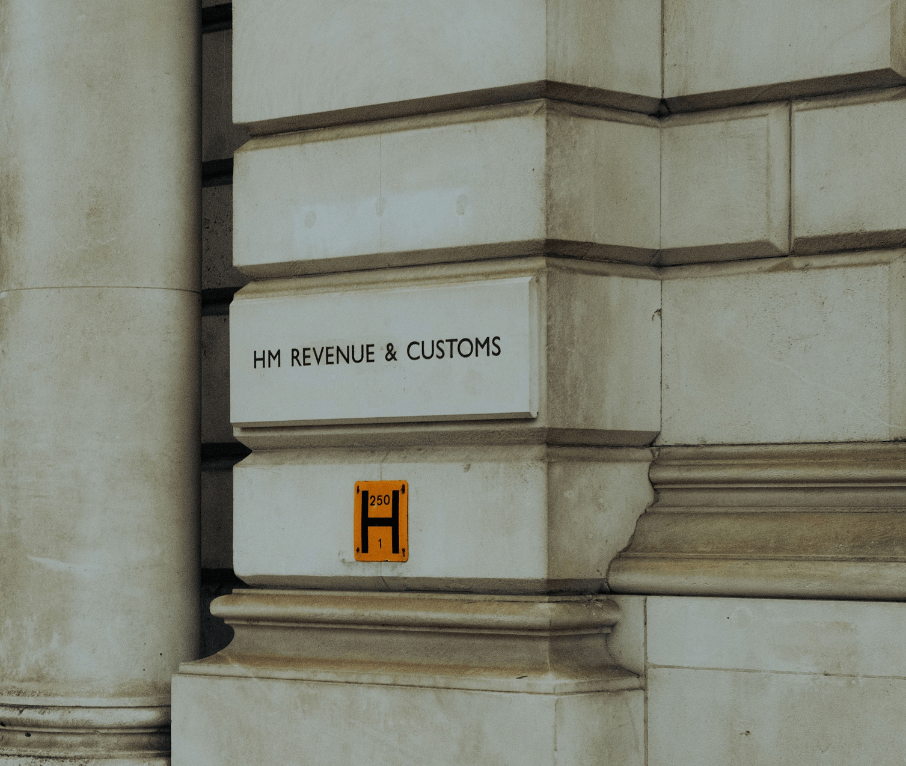 Stocks and shares growing in popularity when parents save into Junior ISAs